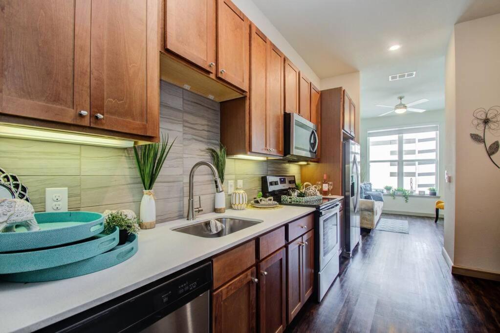 Best 5* Luxury Living Downtown Kingbed Suite Houston Extérieur photo